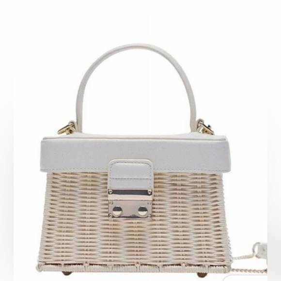 ⭐️NWOT Like Dreams mini Picnic Crossbody⭐️ - Picture 1 of 8